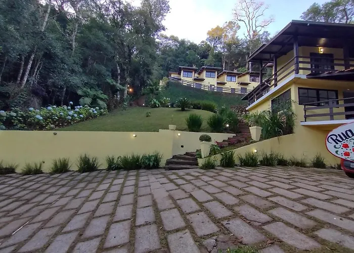 Pousada Villa De Charme Hospedagem Com Hidromassagem E Lareira Monte Verde 